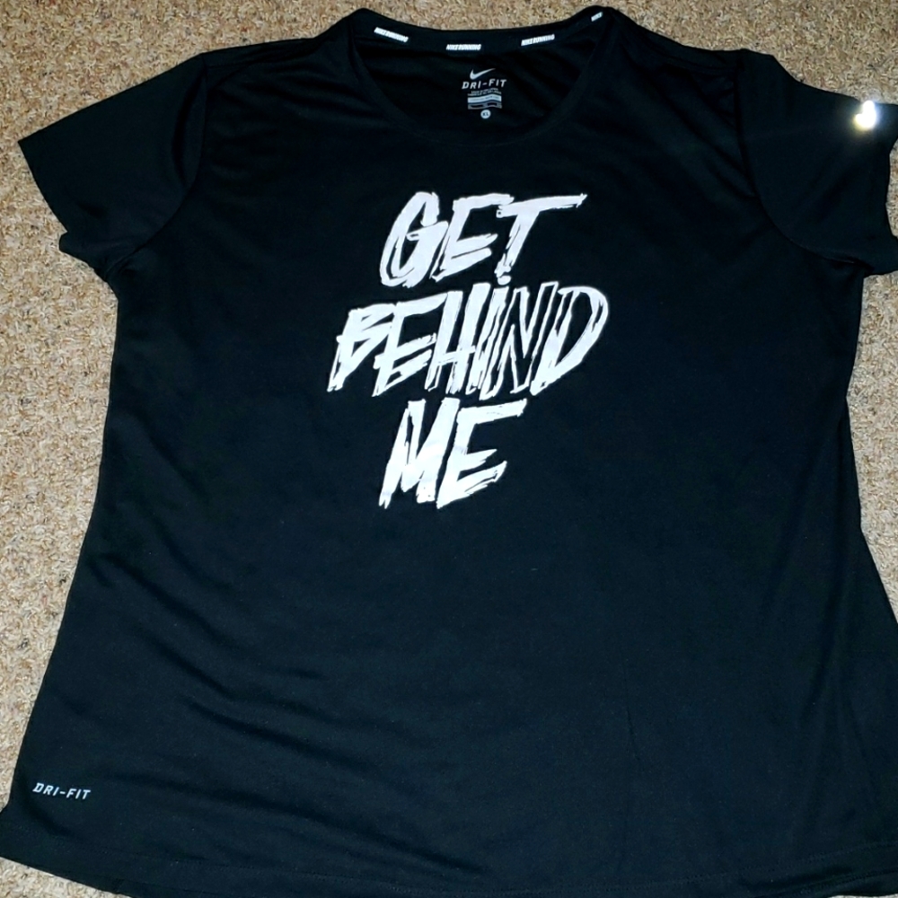 NWOT Nike Running Drifit Tshirt